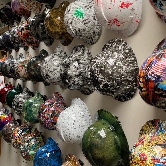 One of a kind HYDROGRAPHIC Reaper hard hat - Picture 2 of 7